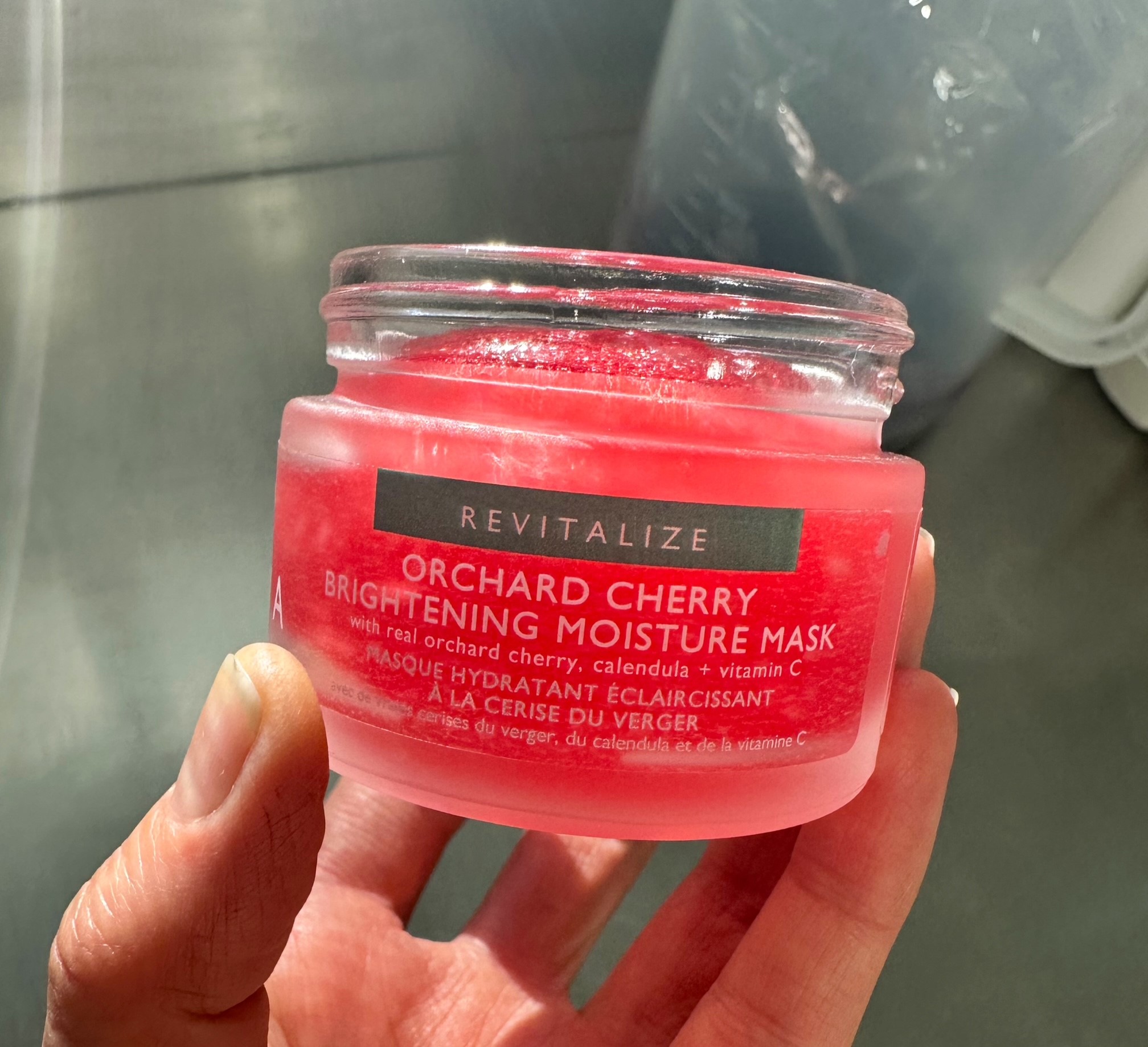 Limited Edition Orchard Cherry Brightening Moisture Face Mask